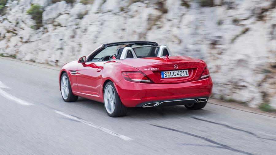  Mercedes-Benz SLC250 d 2016 года  (фото 20 из 27)